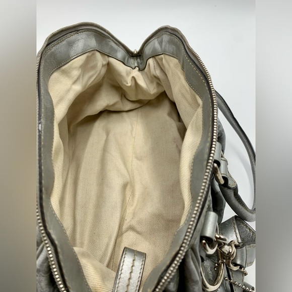 Auth Gucci Silver Gray Metallic Guccisima Leather Convertible Sukey Bowler Bag - Picture 16 of 16
